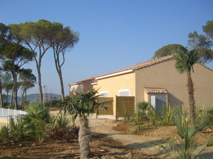 Landscaping started (Feb 08)