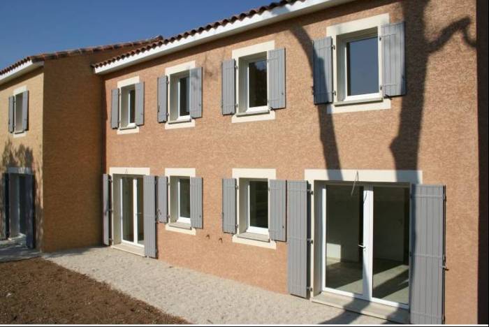 Sept 07 - Building Style (2-bed villas)