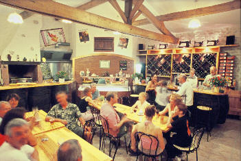 Bar Restaurant