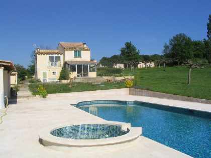 Jaccuzzi and Garden